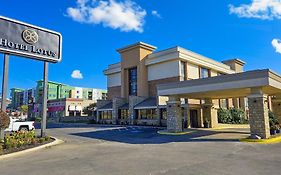 Hotel Lotus Kansas City Merriam